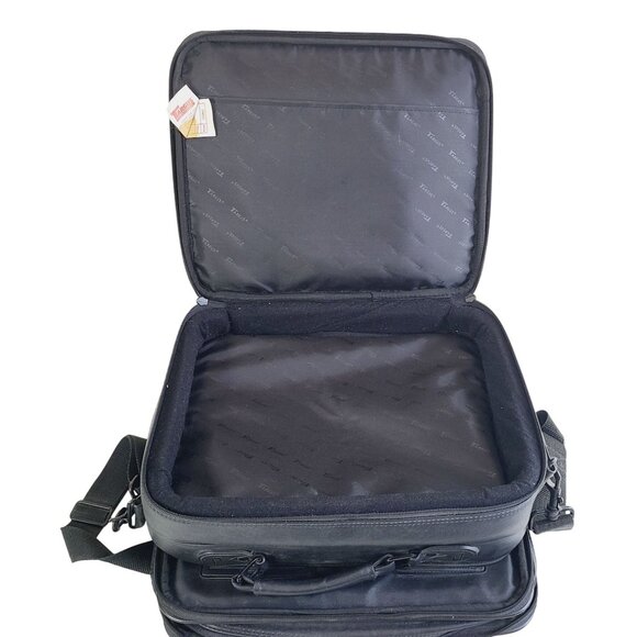 Targus Black Leather Laptop Bag With Shoulder Strap & Multiple Compartments - Picture 13 of 16